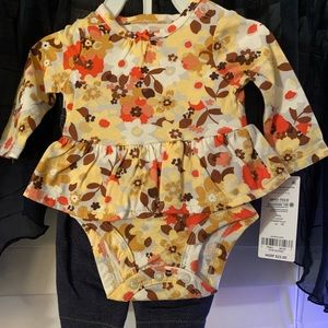 Carters Newborn 2 piece set. Denim pants.